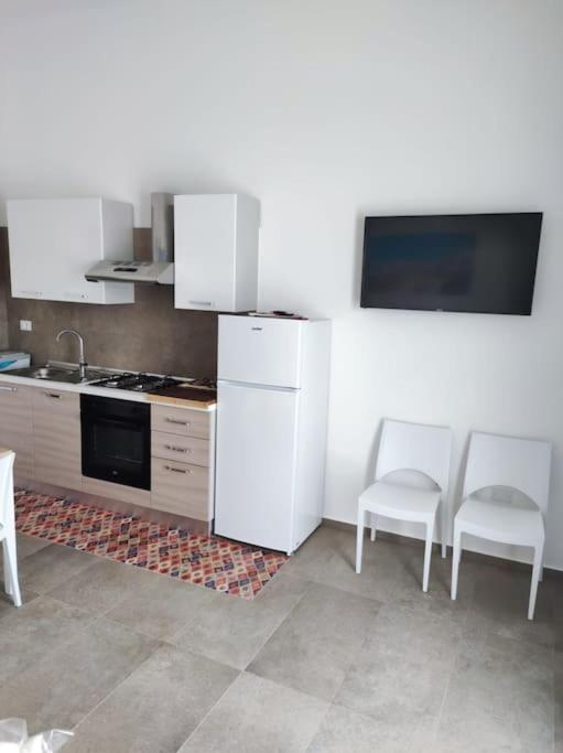 Appartamento Sul Mare Con Parcheggio Privato Монополи Экстерьер фото